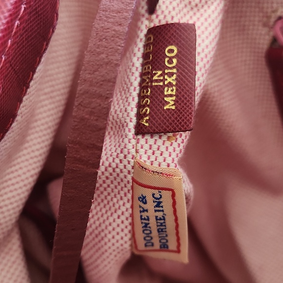 NWOT Rare Dooney & Bourke North/South Cindy Macy's Parade Collectible Tote ๐๐ฅ - Picture 16 of 17